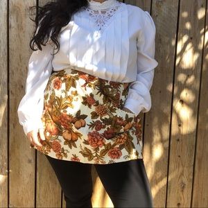 VINTAGE DELICATE BIRDS & FRUIT HALF APRON 🍓